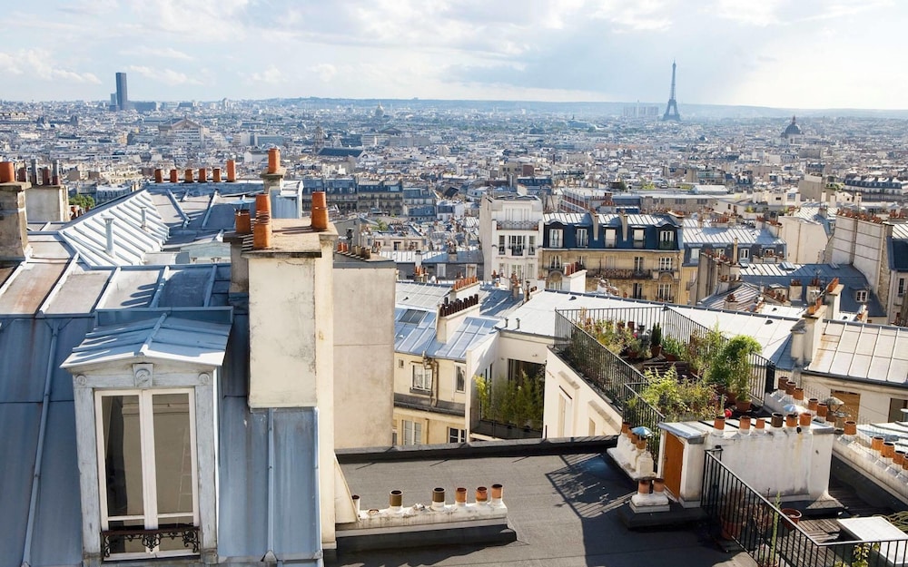 TIMHOTEL MONTMARTRE 49/57