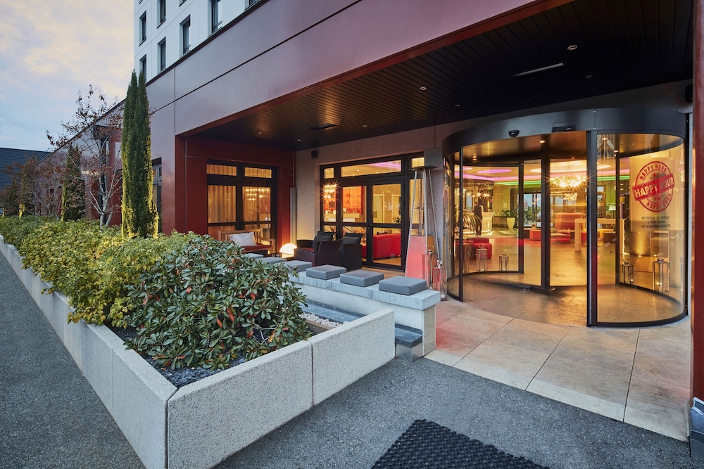 Kyriad Prestige Lyon Est Saint Priest Eurexpo Hotel And Spa 5/72