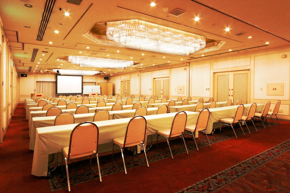 Nest Hotel Matsuyama 60/68