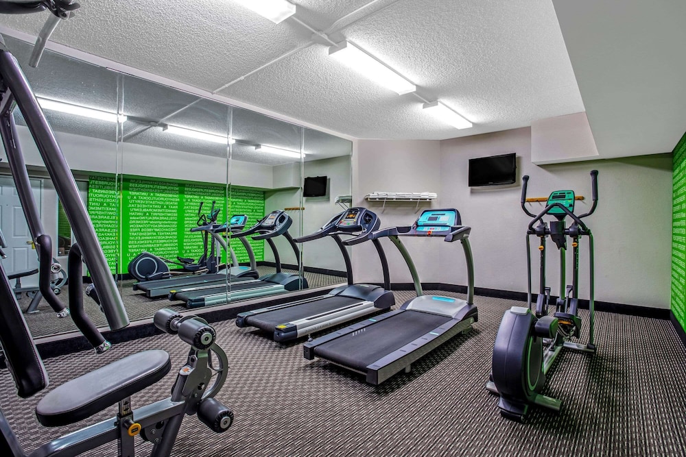 La Quinta Inn And Suites By Wyndham Tucson Airport 20/47