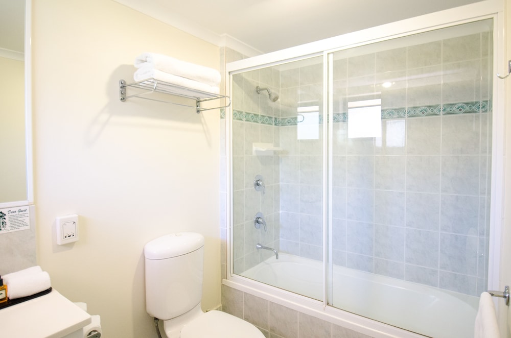 Pegasus Motor Inn And Serviced Apartments 18/47