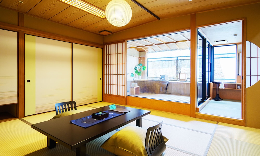 Kotohira Onsen Kotosankaku 41/64