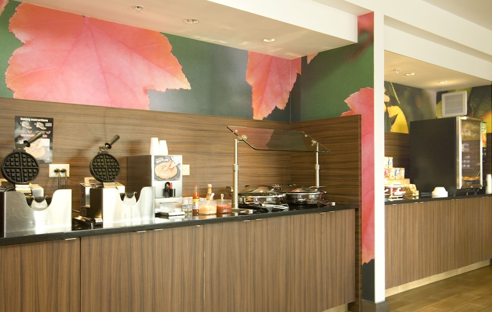 Fairfield Inn Suites By Marriott Chesapeake Suffolk 40/52
