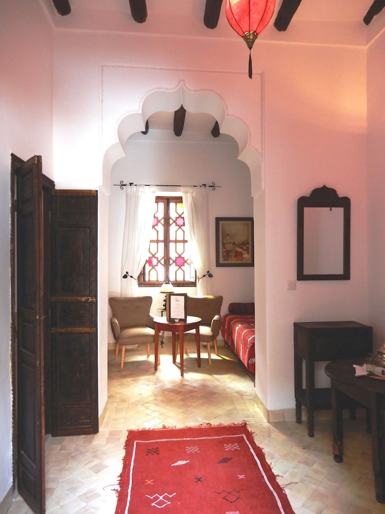 Riad Carina 46/75