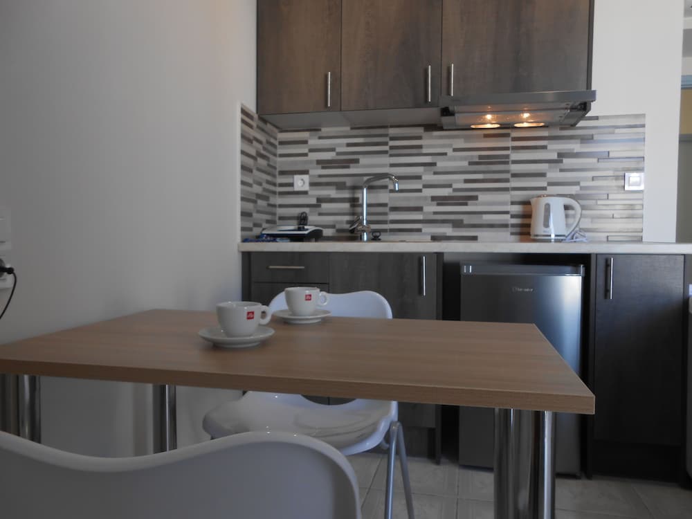 Aristo Apartments 45/57