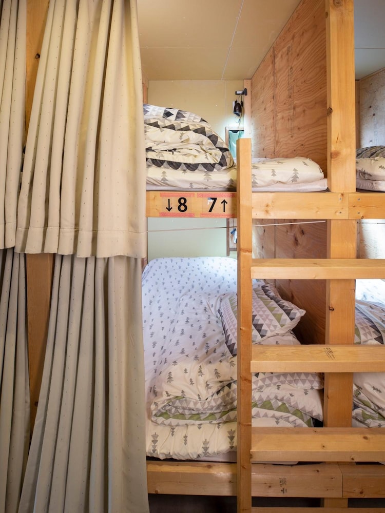 Guest House Sensu 37/63