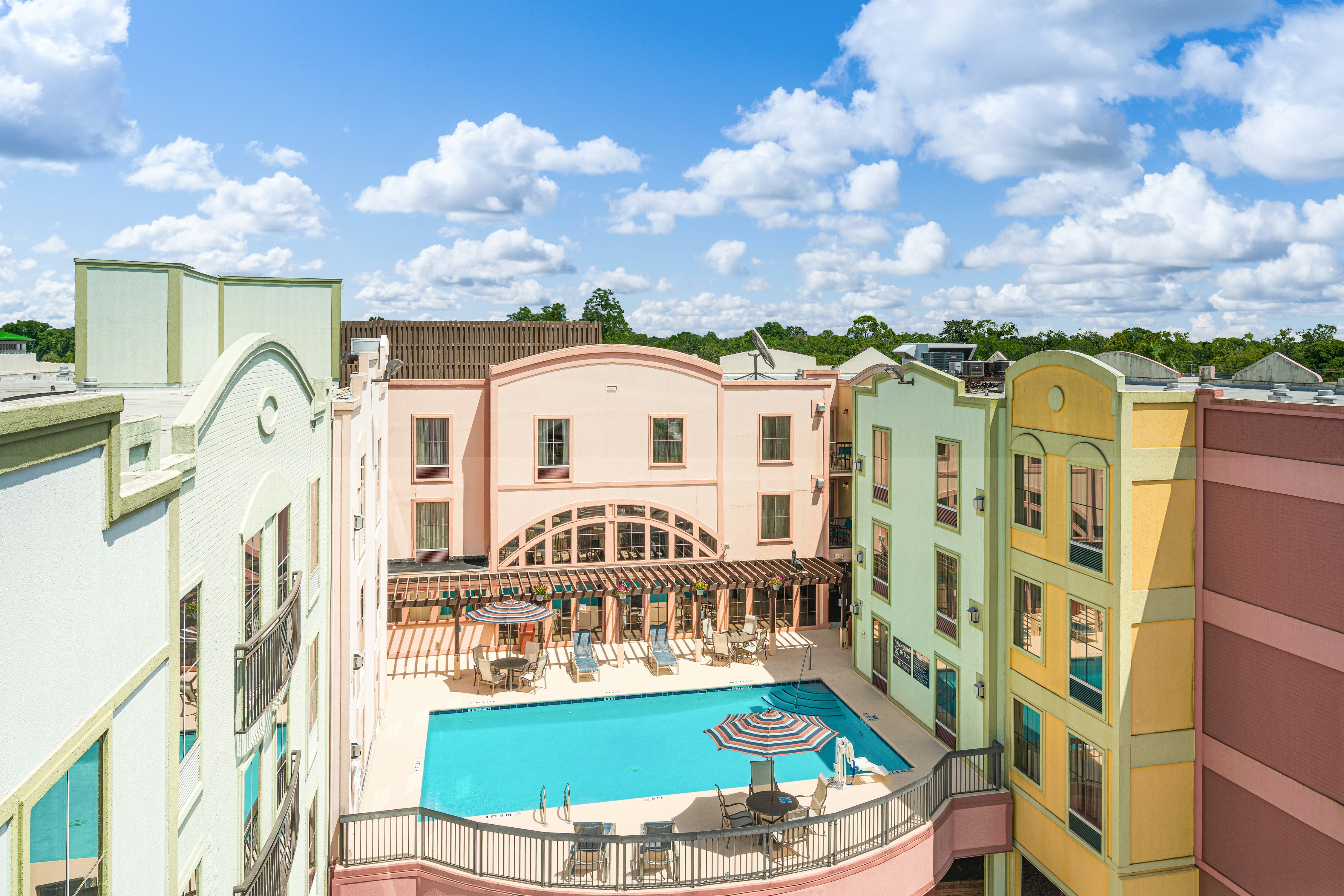 Hampton Inn & Suites Amelia Island-Historic Harbor Front 4/44