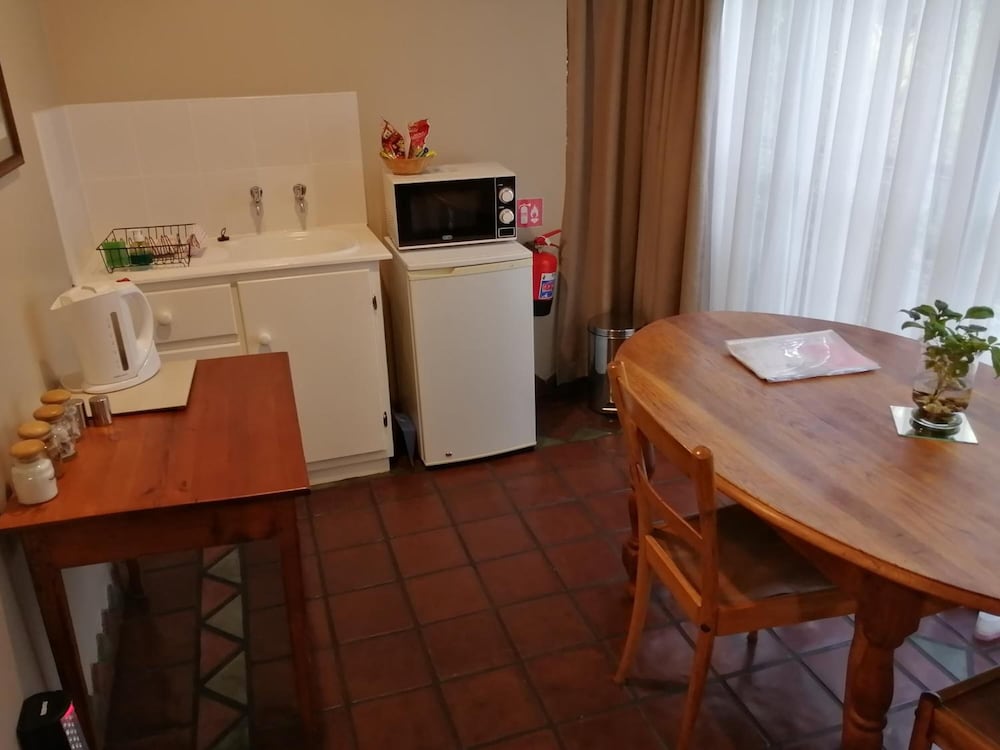 Dias Guest House 24/50