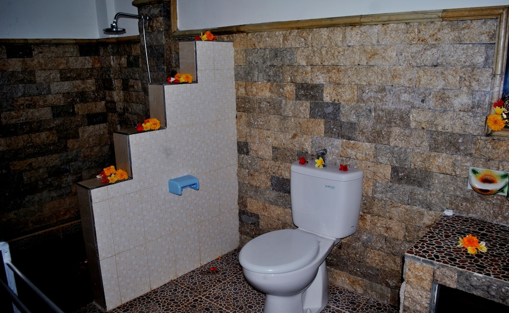 Titi Sedana Homestay 45/50