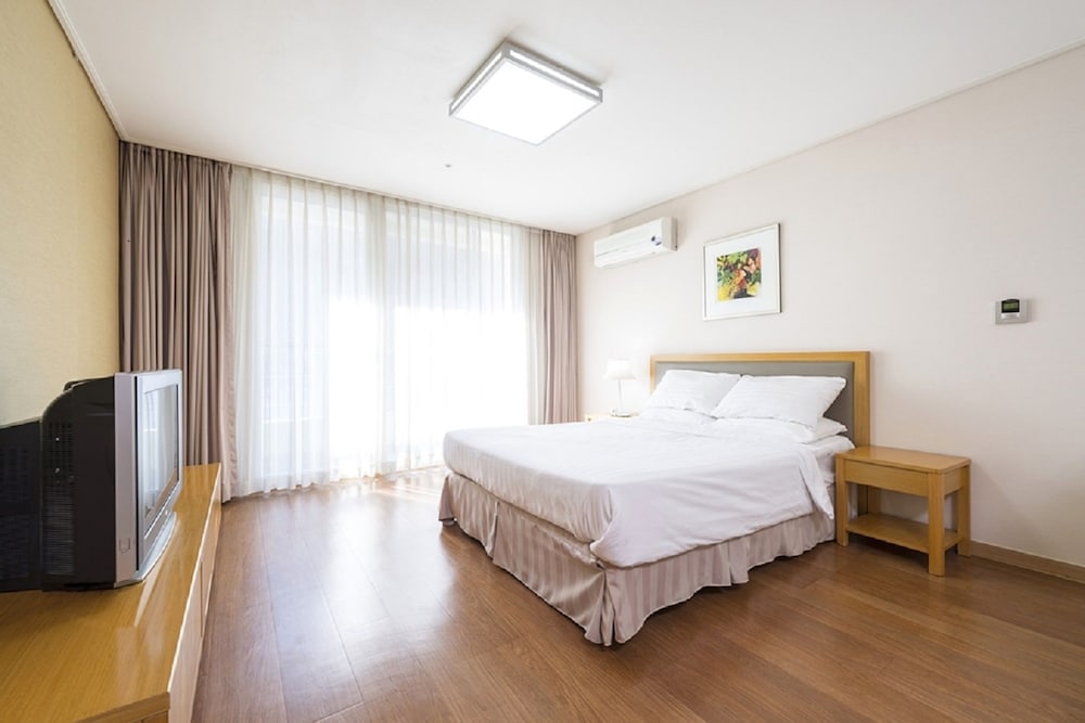 Mayhills Resort 19/50