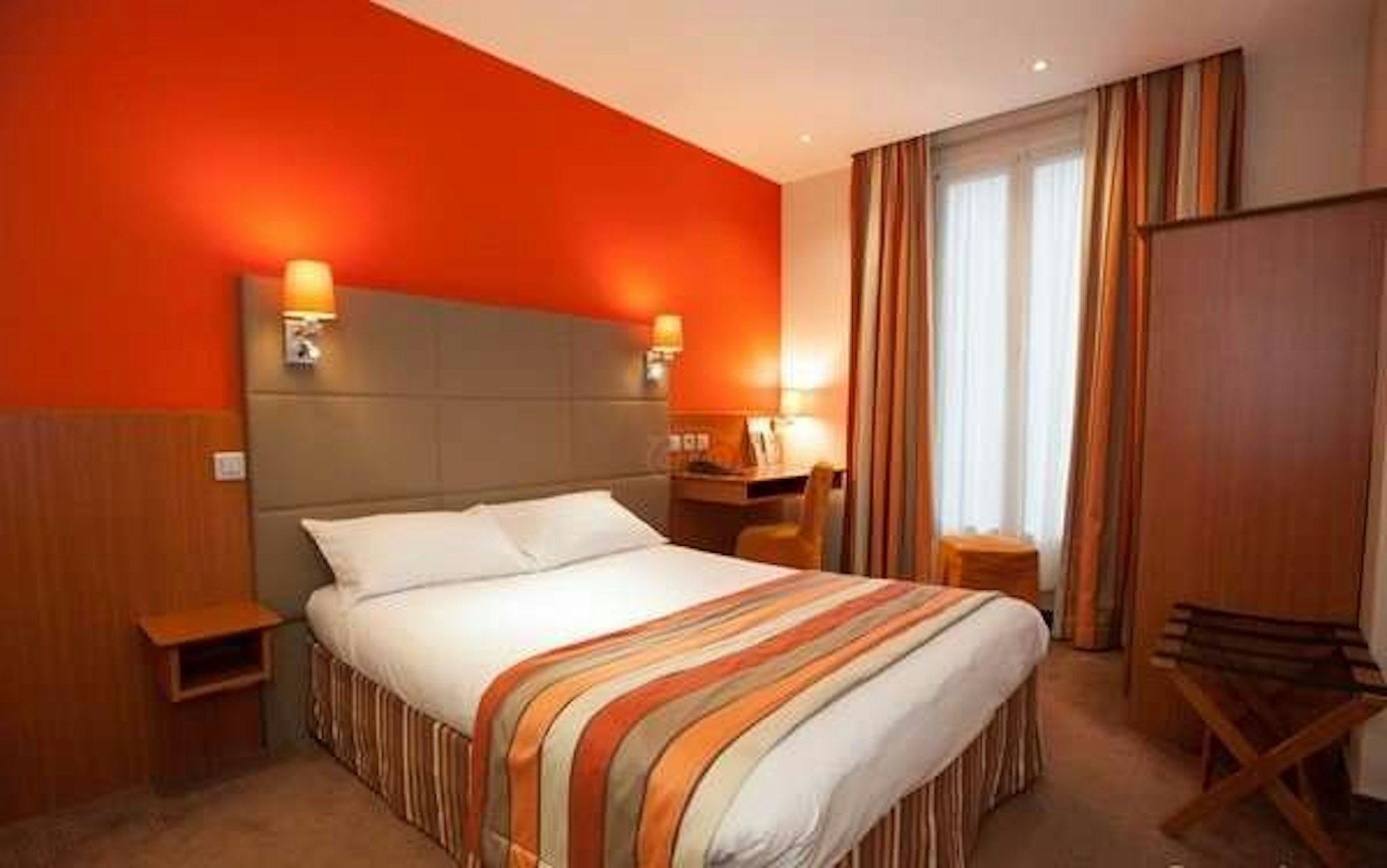 Hotel Terminus Orleans 9/30