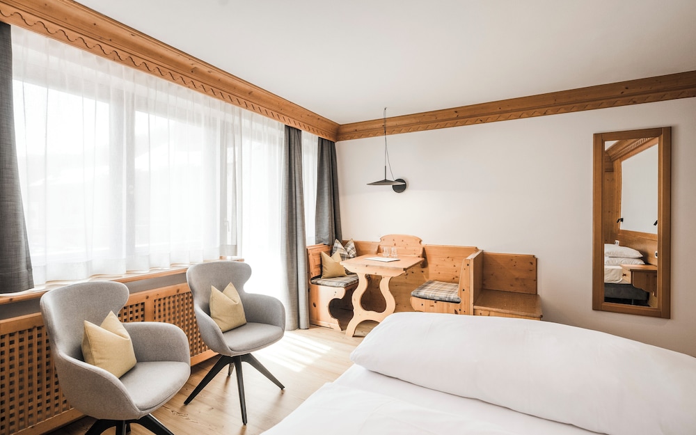 Hotel Ladinia 15/50