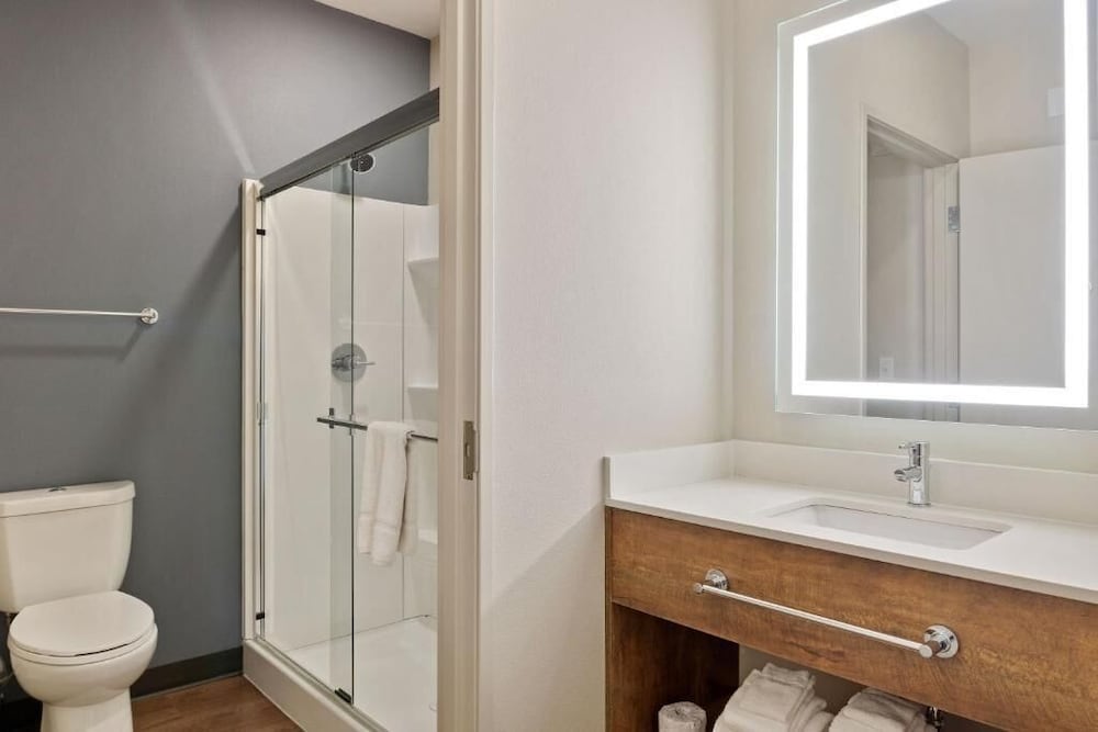 Extended Stay America Premier Suites Phoenix Chandler Downtown 58/63