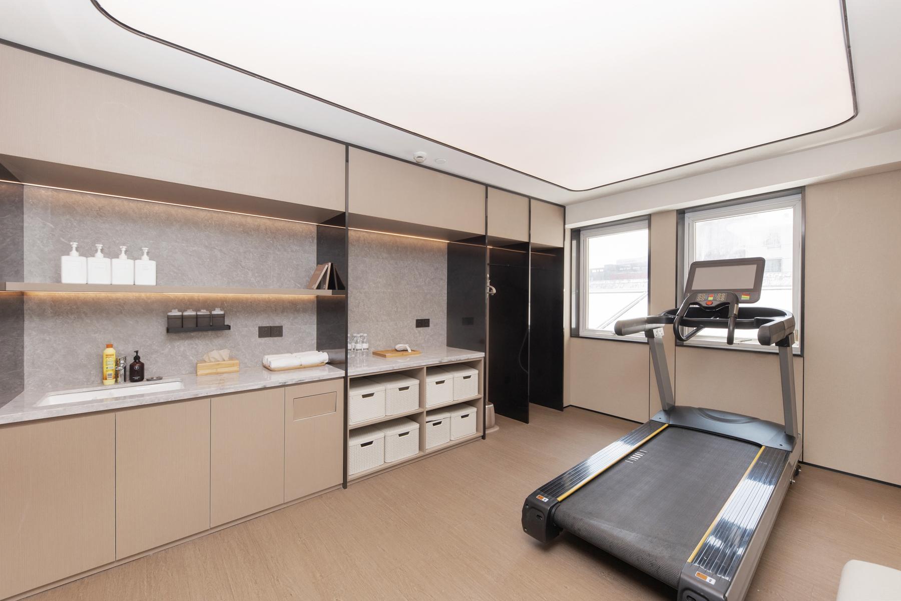 JI Hotel Shanghai Hongqiao Wuzhong Road 10/18