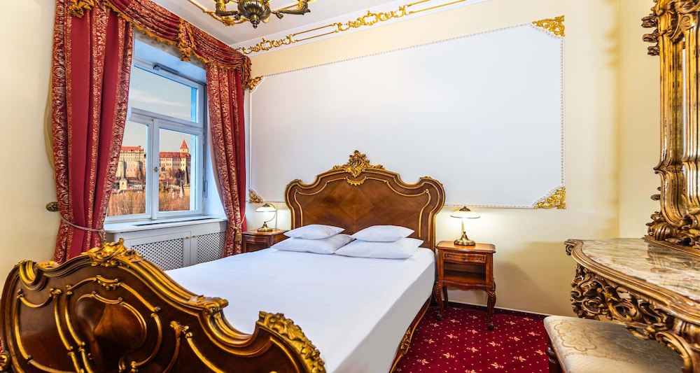 General Hotel 24/50