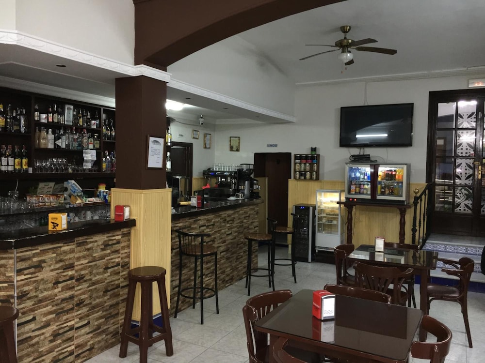 Hostal Barbate 39/50