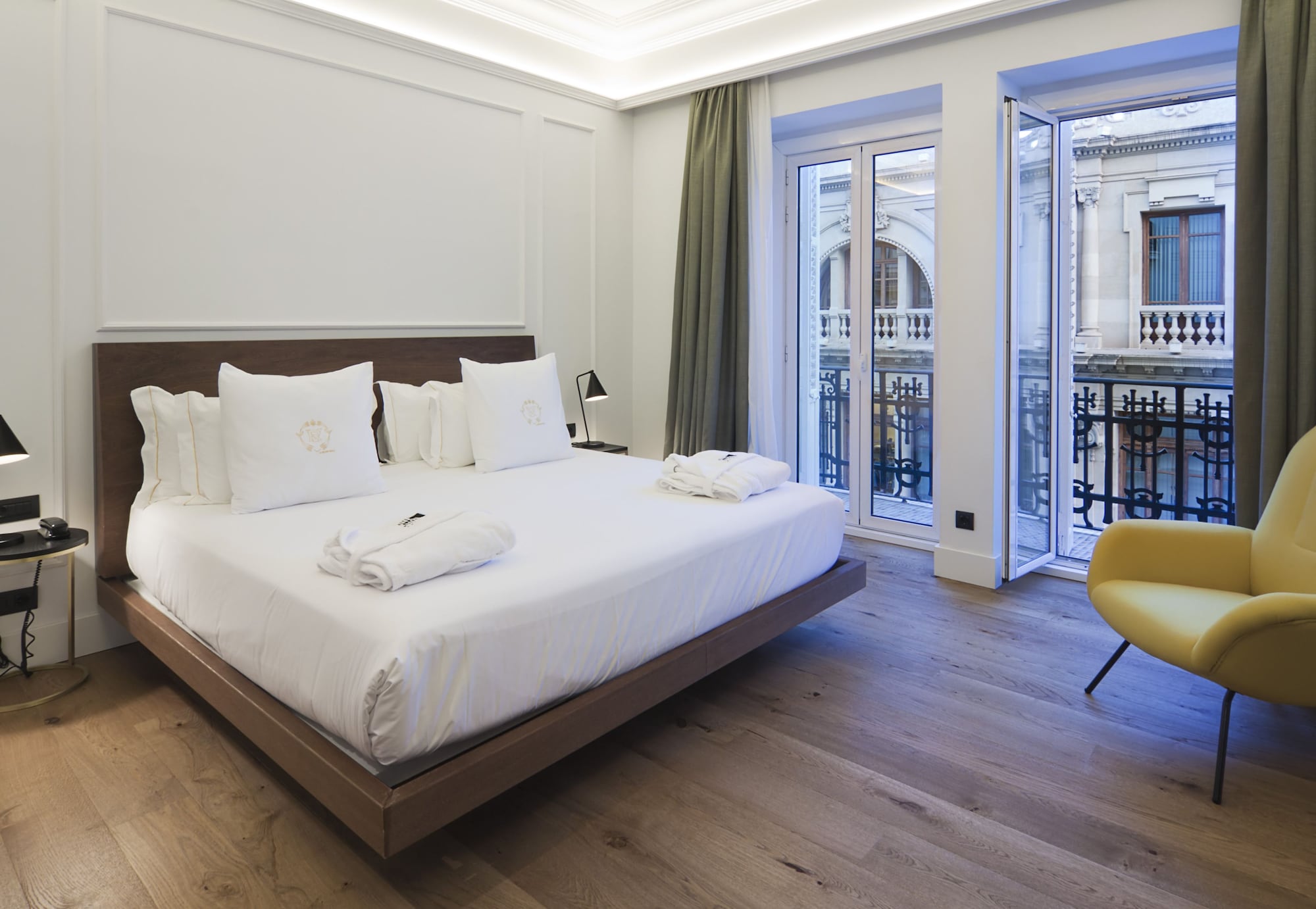 SUPERIOR, DOUBLE OR TWIN BED, BALCONY