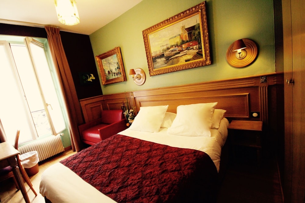Hotel de La Felicite 12/33
