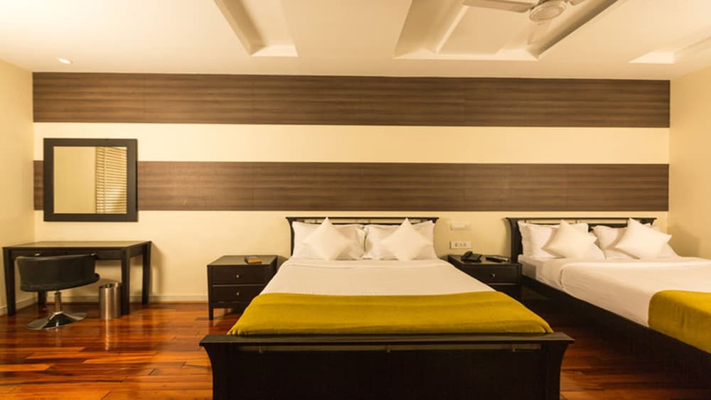 Star City Hotel 9/50