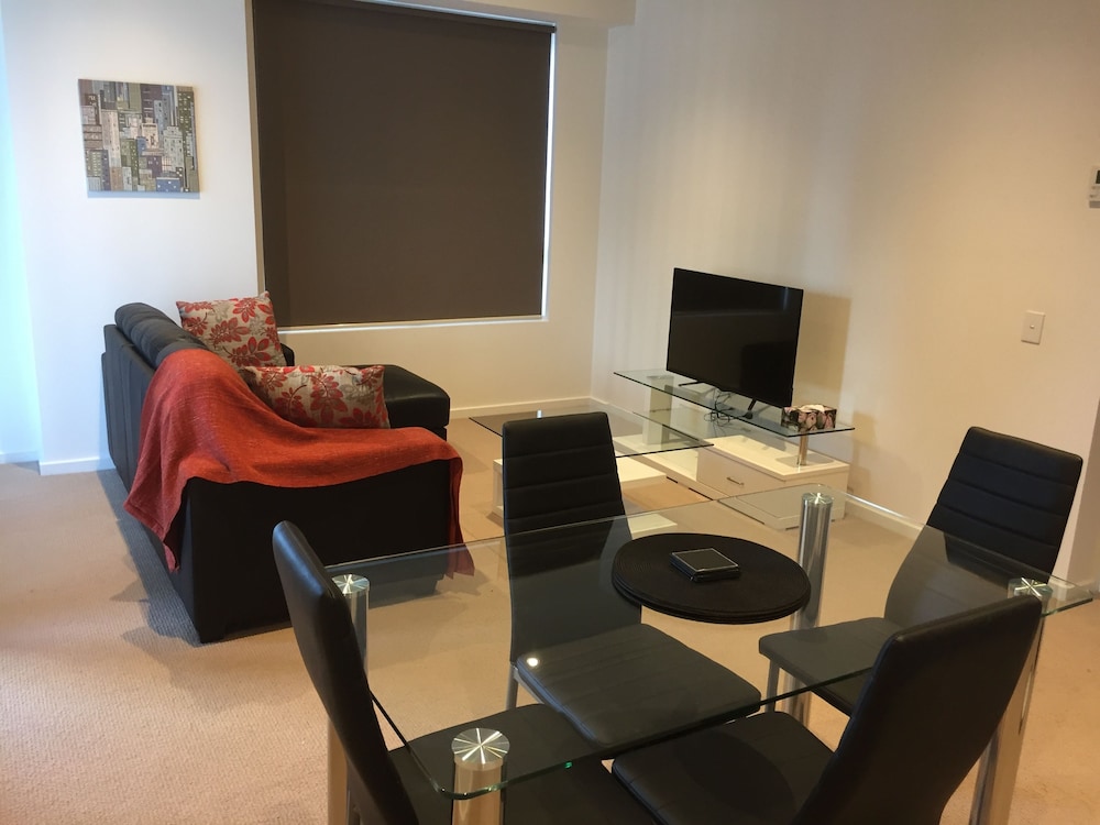 Tasha's Apartments on Morphett 35/50