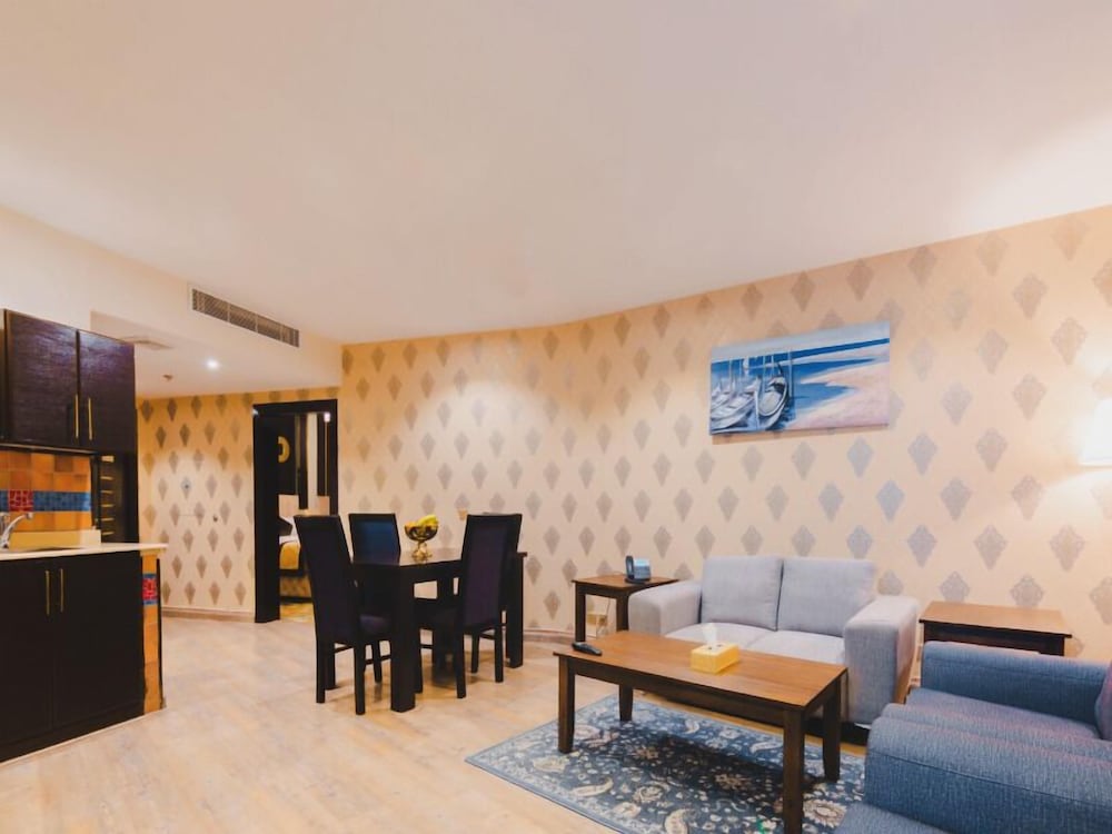 فندق السفينة الذهبية(Golden Ship Hotel) 33/45