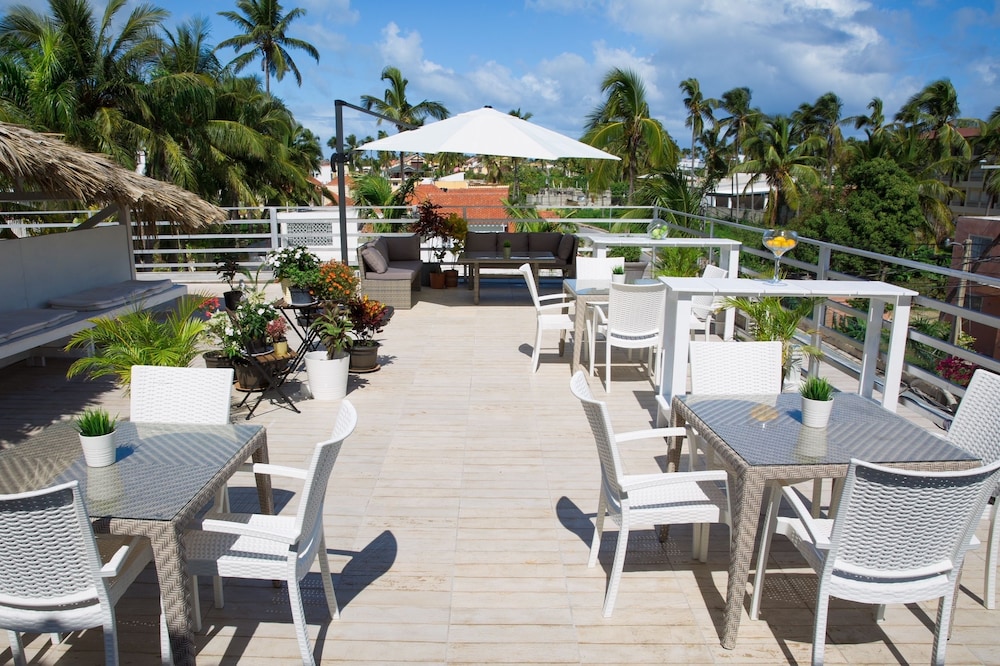 HOTEL ART VILLA DOMINICANA 33/44