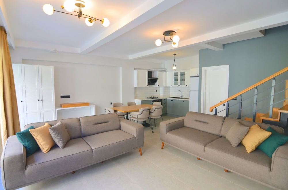 Juglans Suites 28/49