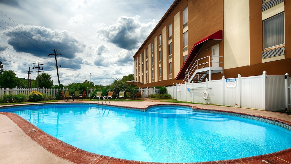Best Western Fort Washington Inn 1/69