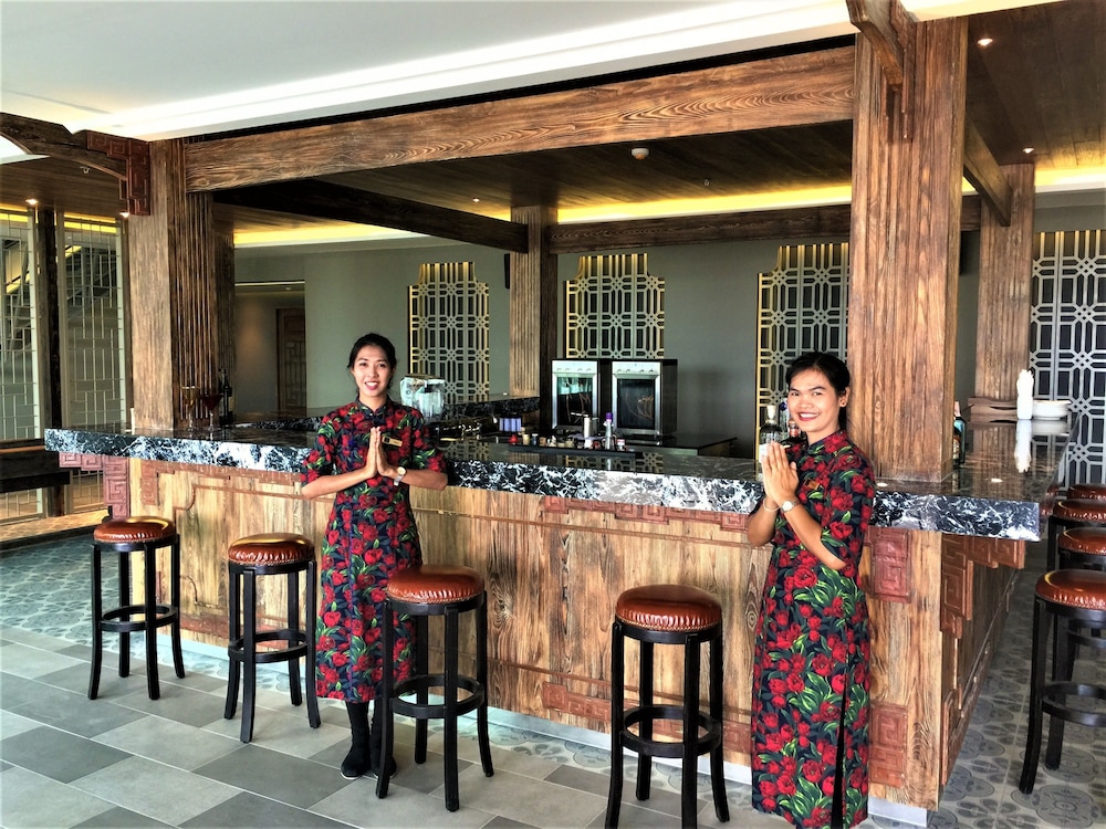 AtEase Phuket Patong 65/82