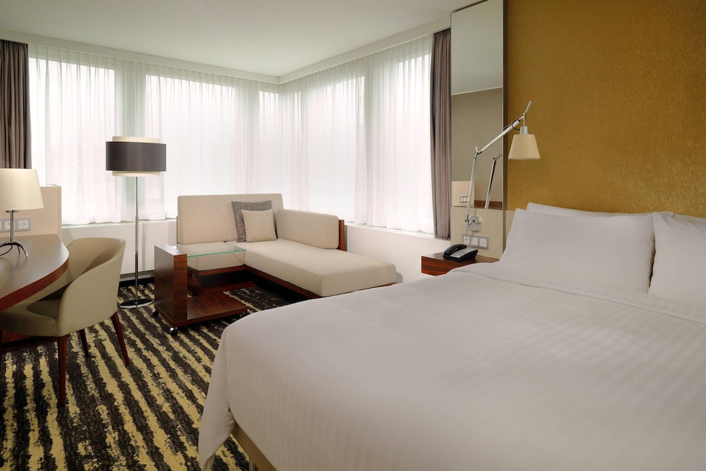 Zurich Marriott Hotel 13/76
