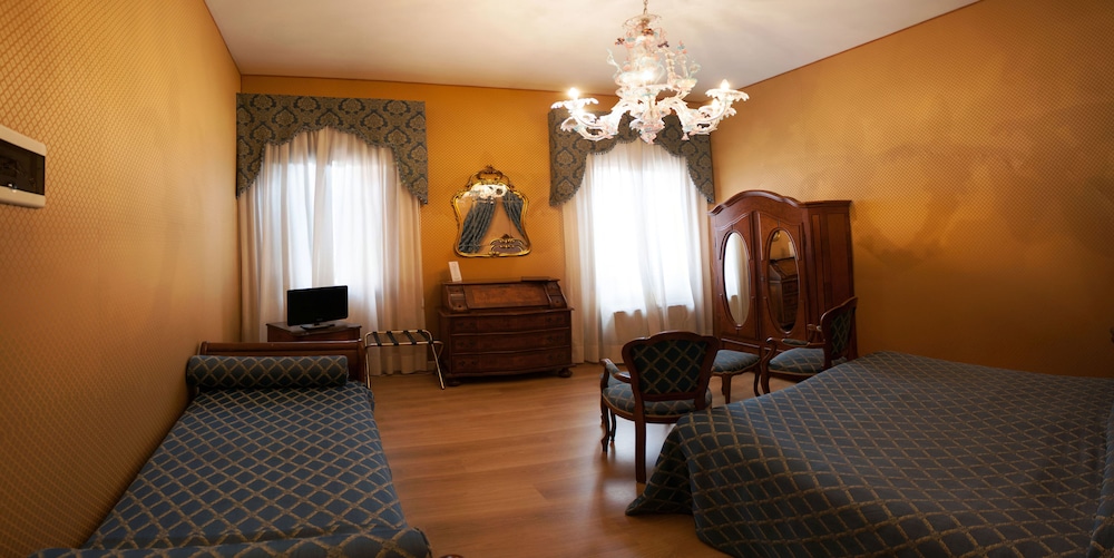 Hotel Locanda Canal 23/50