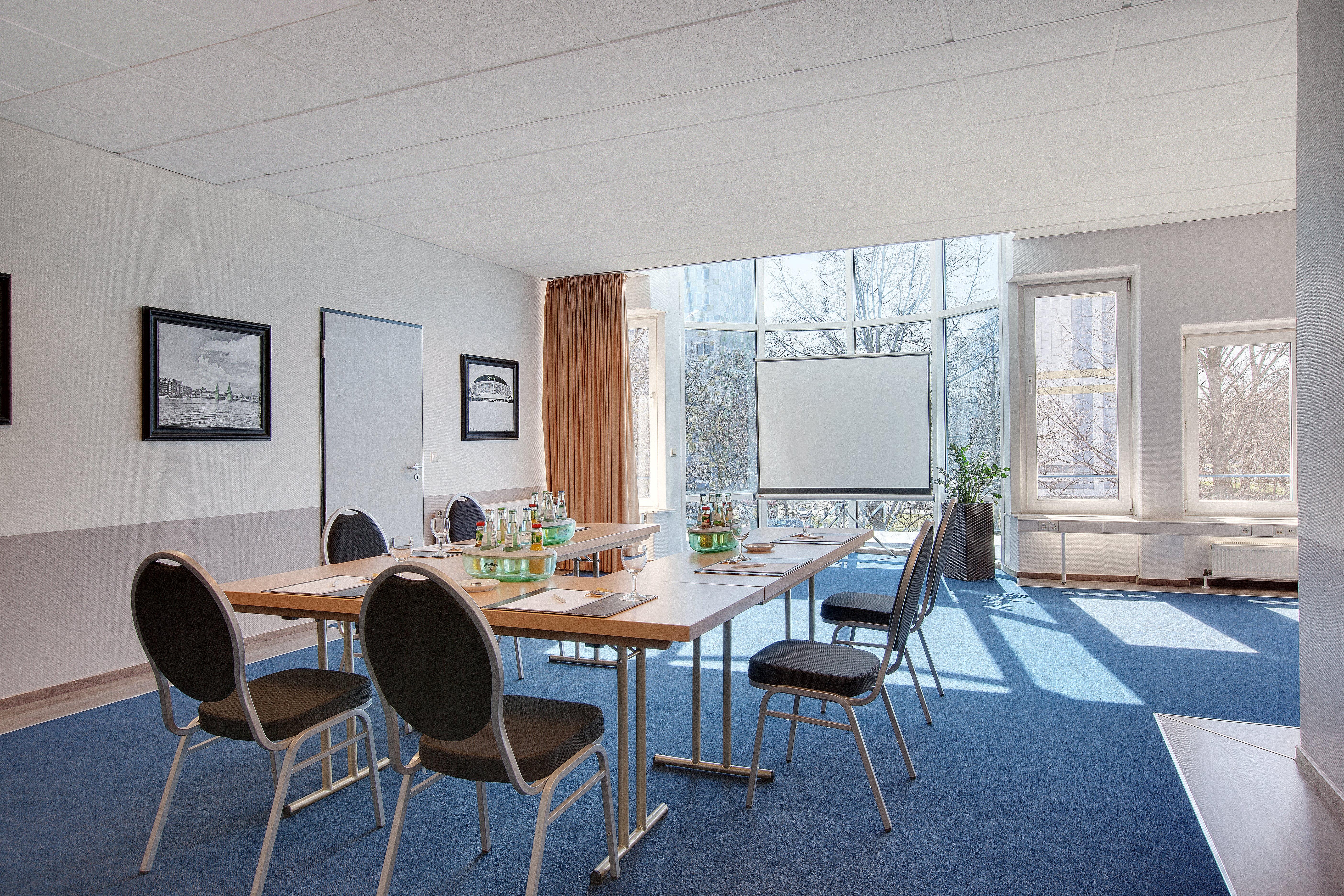 HOLIDAY INN CITY EAST - LANDSBERGER A 45/50