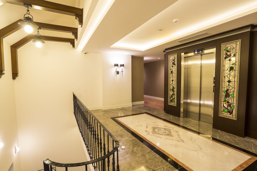 Mell Hotel 17/57