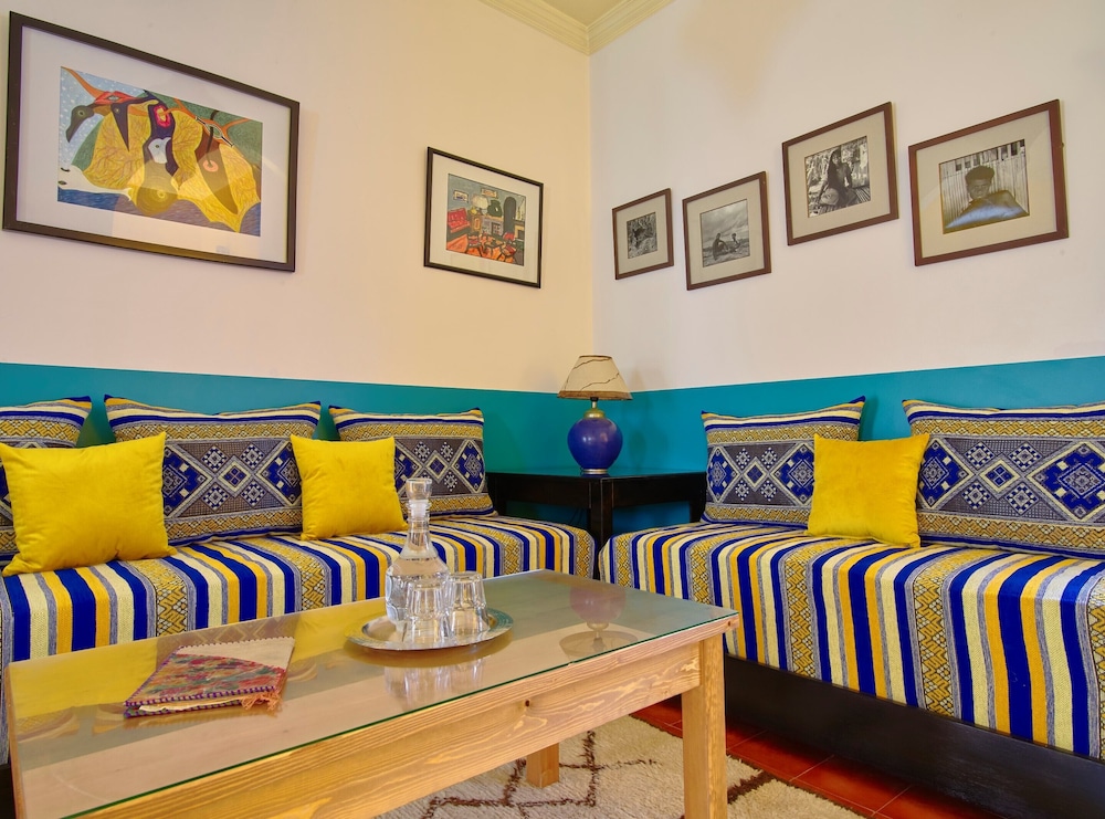 Riad Watier 53/72