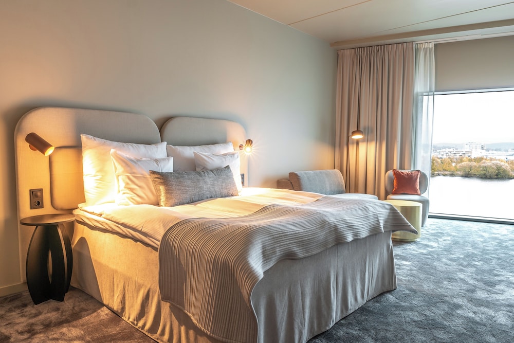 Clarion Hotel The Pier 18/57