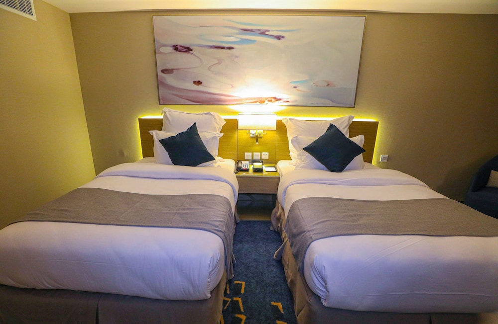 فندق شيرفل الواحة عنيزة(Cheerful Al Waha Unayzah Hotel Ex Golden Tulip Al Waha) 12/72