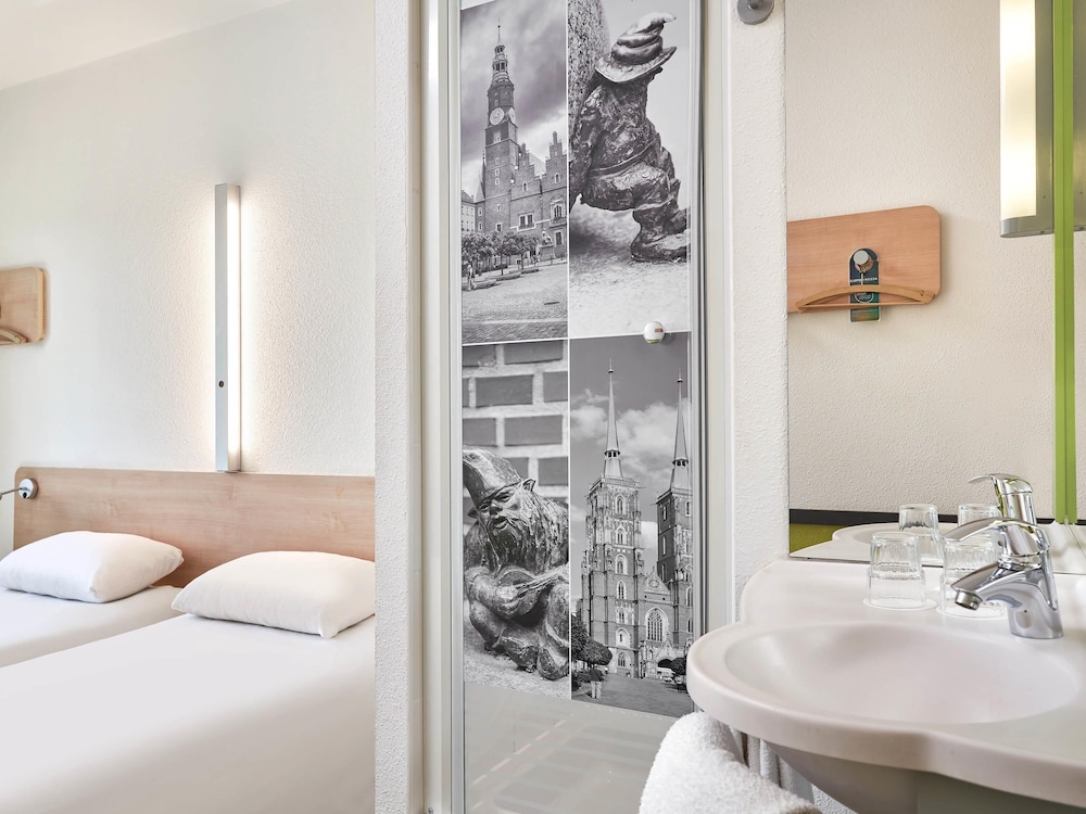 ibis budget Wroclaw Poludnie 50/50