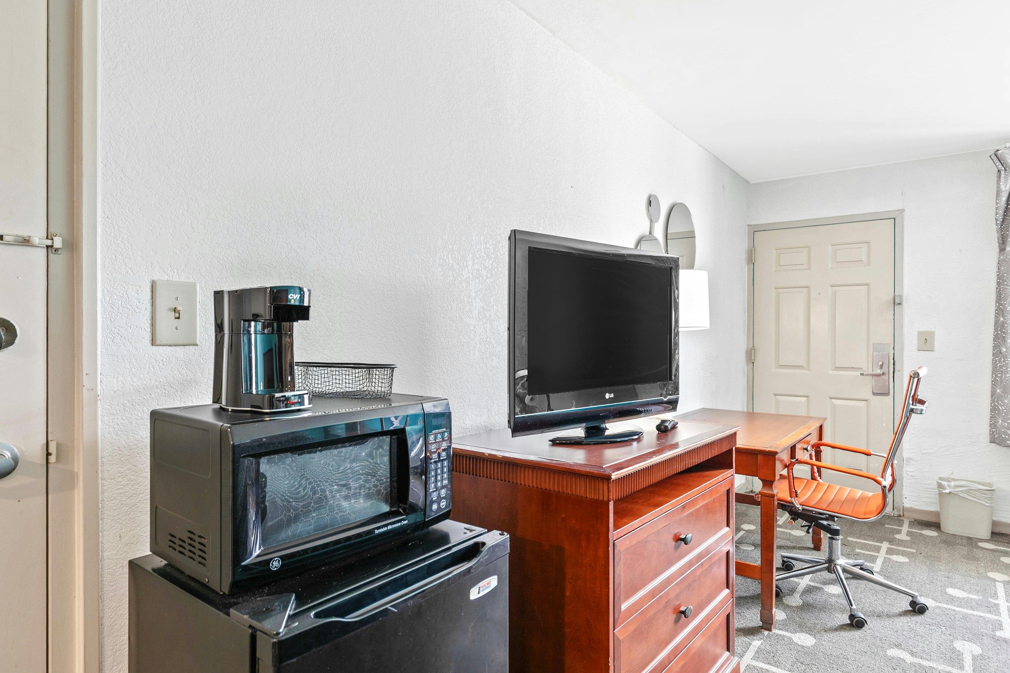 Moonlight Inn Hotel O Hattiesburg, MS 42/54