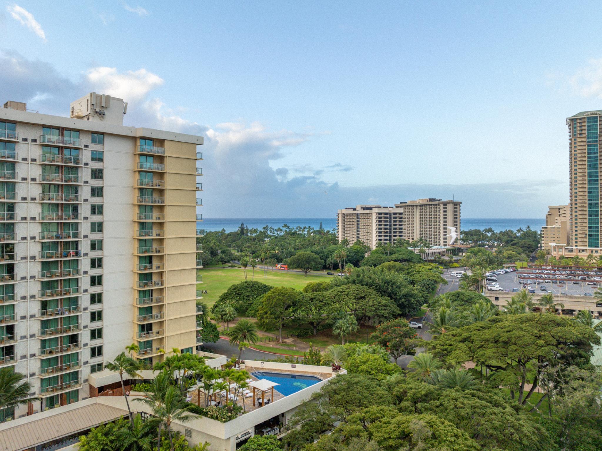 Luana Waikiki Hotel and Suites in HONOLULU - HI