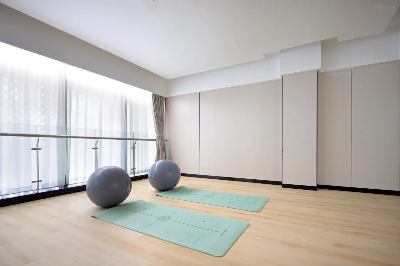 Novotel Jiaxing Port Area 19/37
