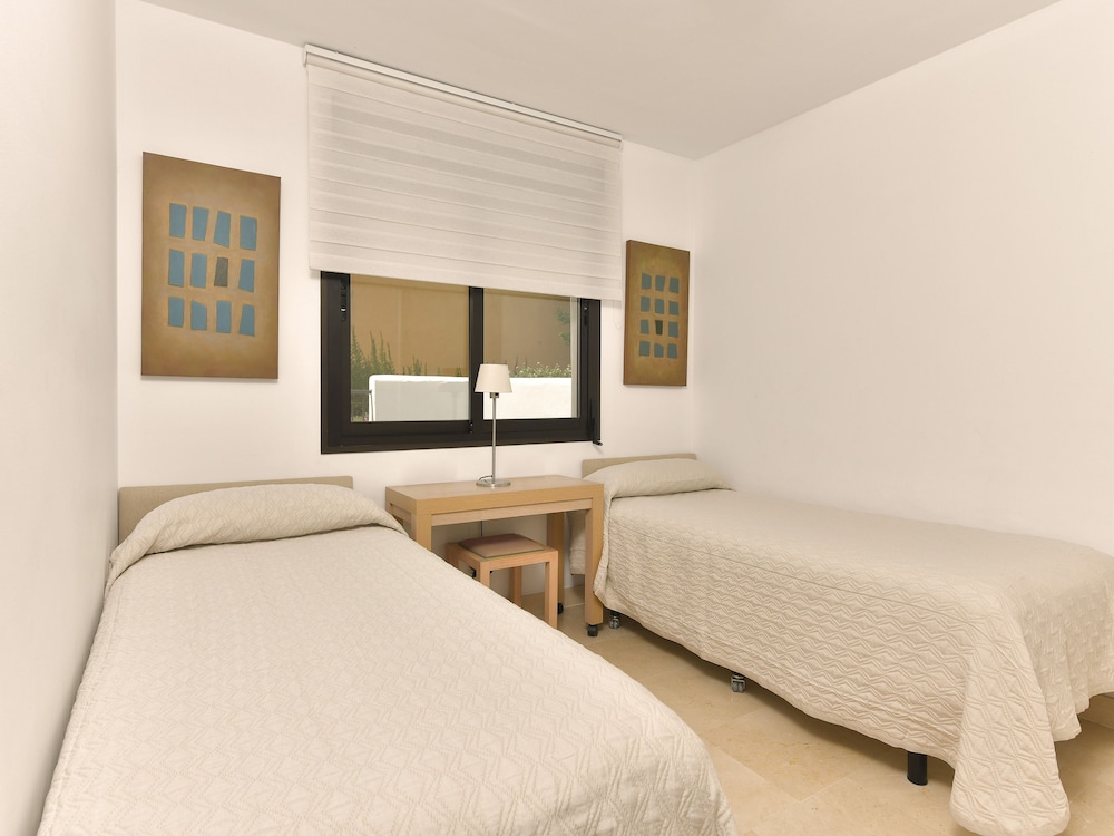 Olee Nerja Holiday Rentals By Fuerte Group 7/30