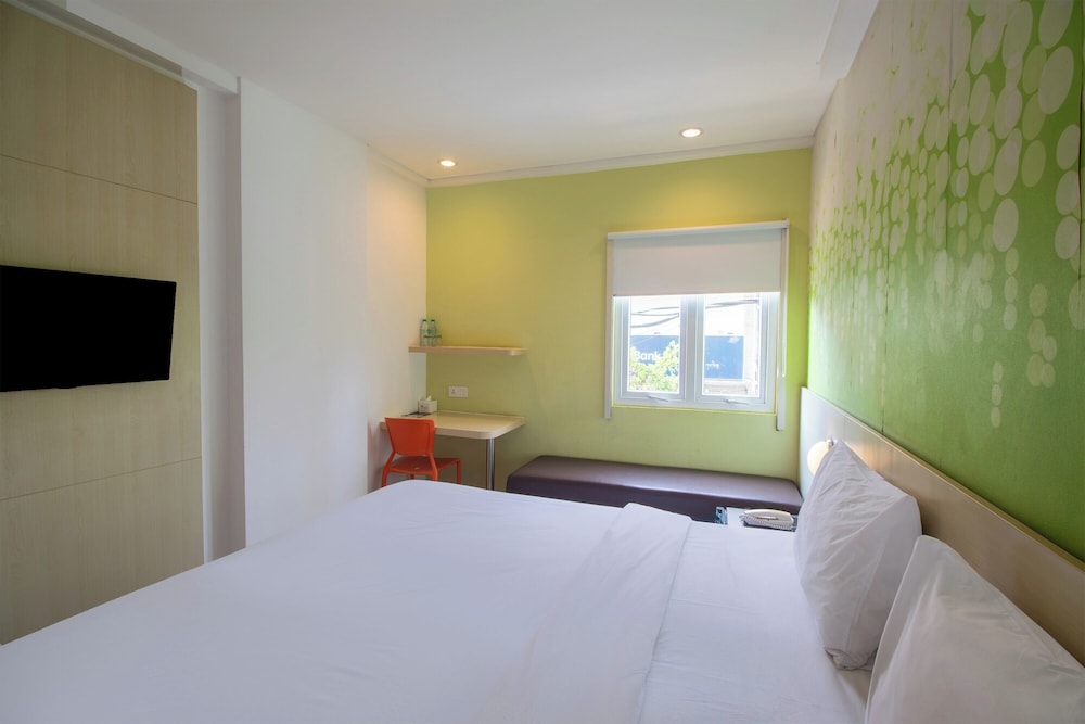 Palette Legian Beach 20/50