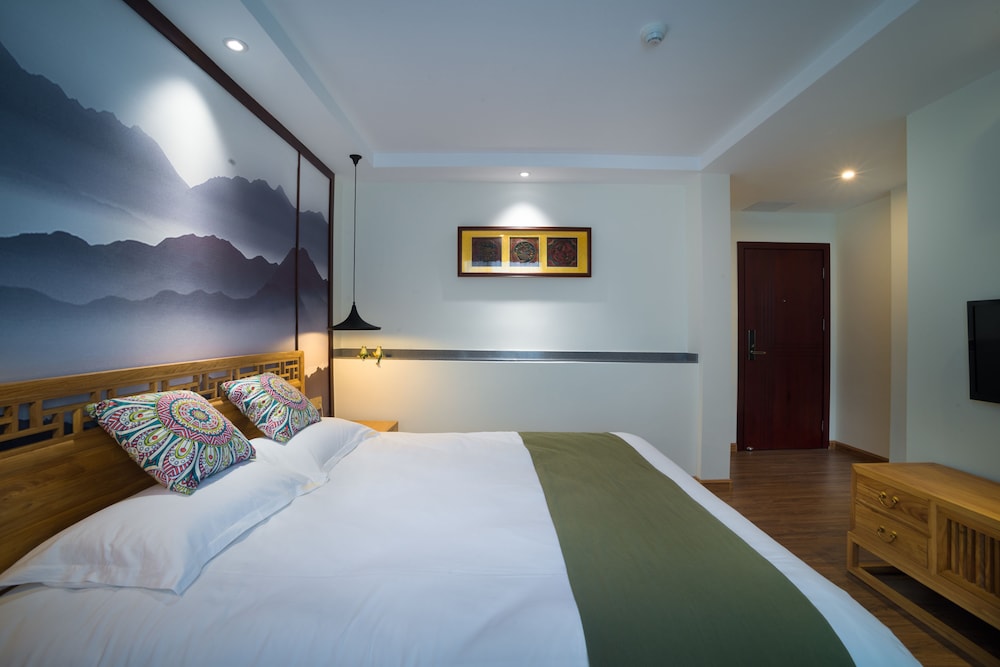 Riverside Inn Guilin Central 18/48