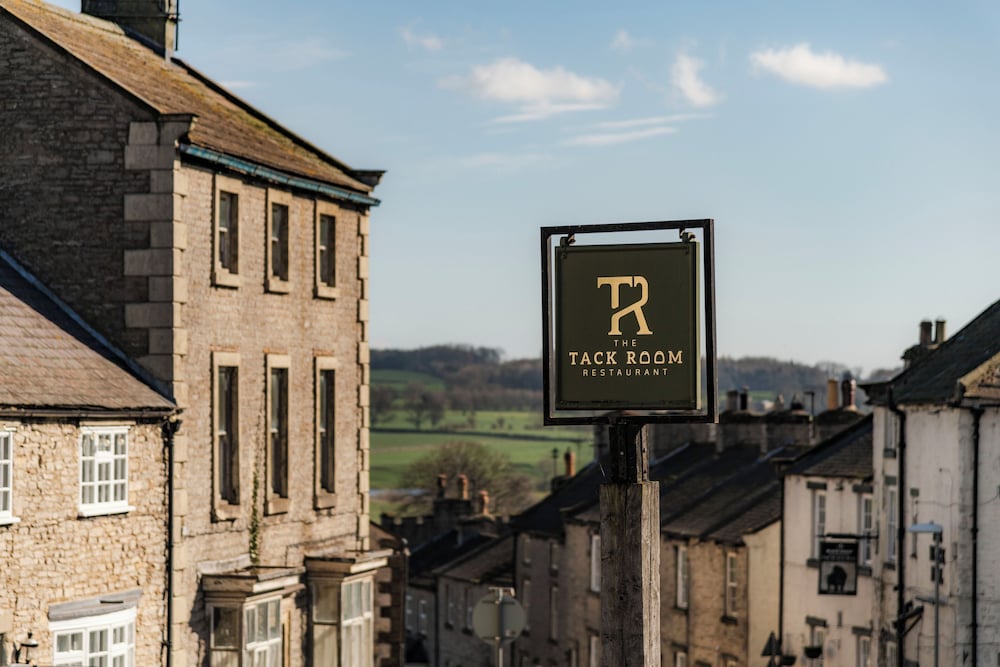 The White Swan Hotel 40/44