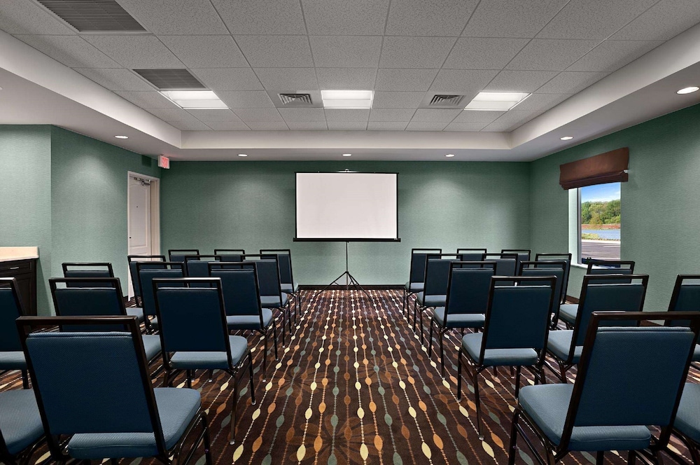Hampton Inn And Suites Huntsville/Research Park Area 44/65