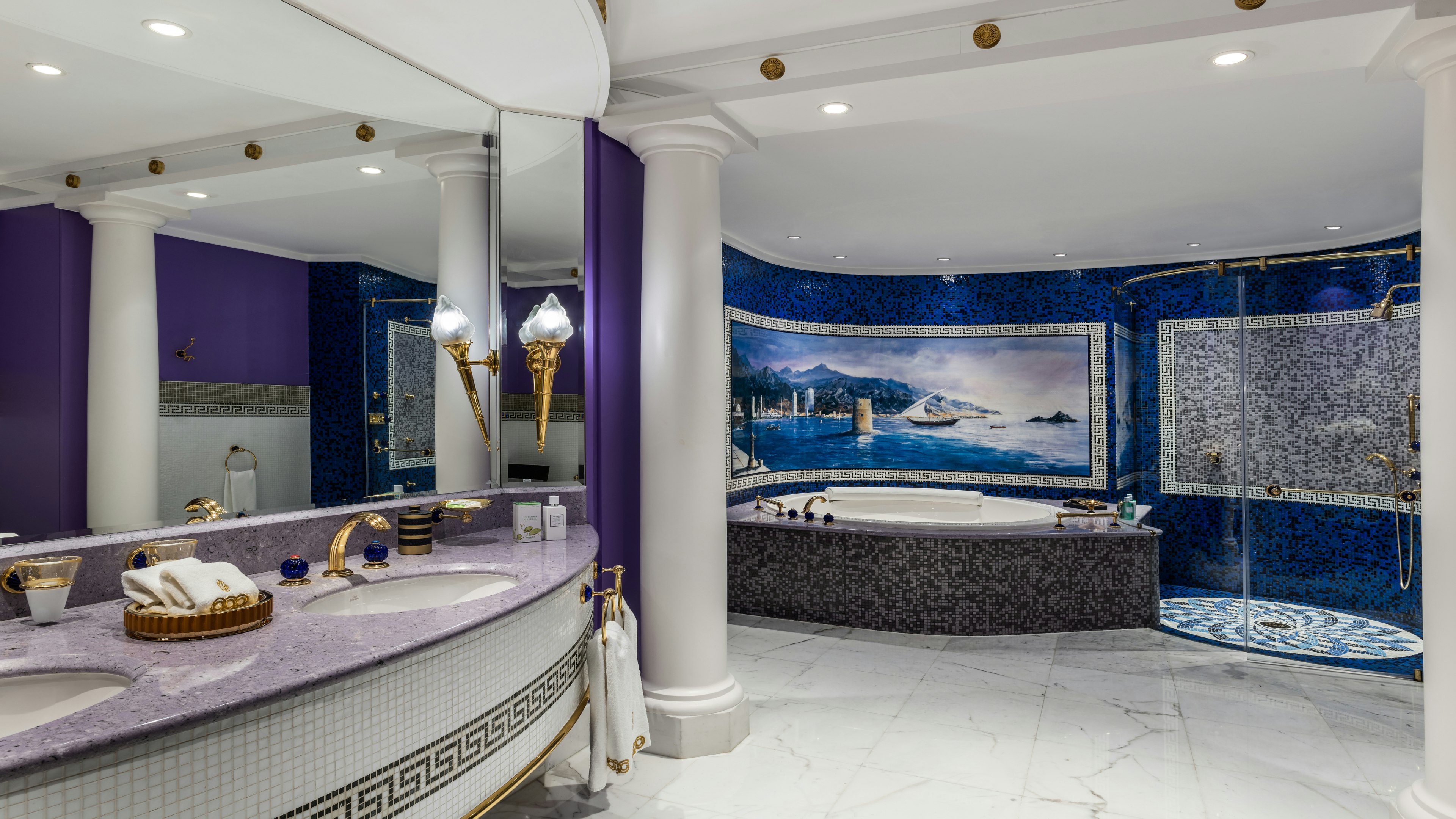 swimming pool spa