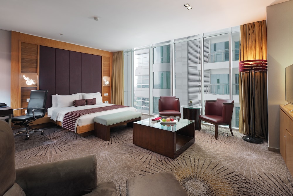 Cambridge Hotel Medan (ex Grand Swiss Belhotel Medan) 32/71