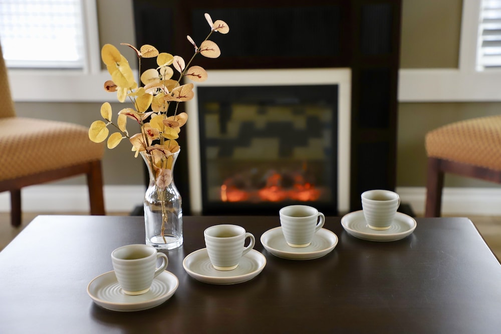 Travelodge by Wyndham Grande Prairie 35/46