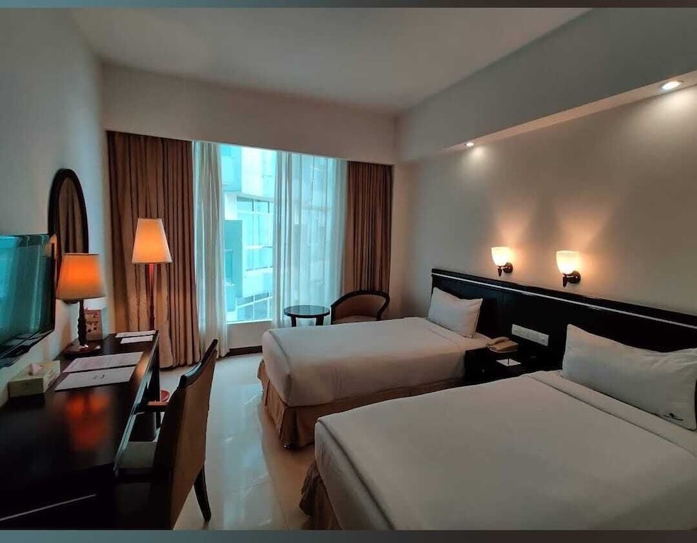 OCEAN PARADISE HOTEL AND RESORT 15/54