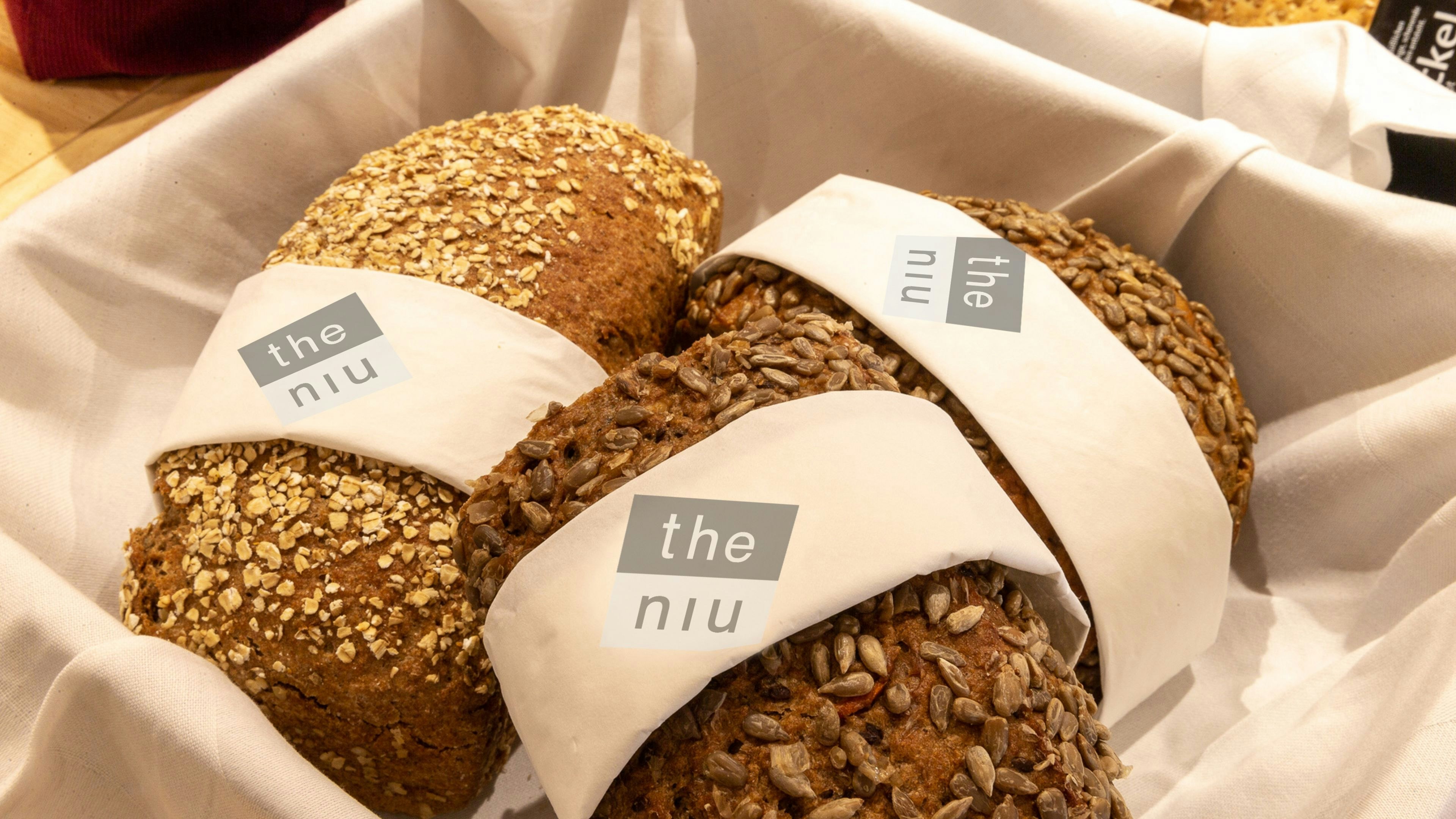 The Niu Franz 27/68